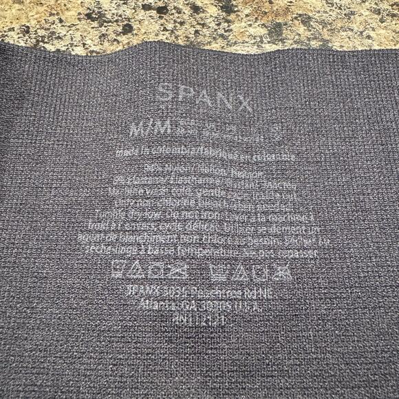 Spanx Legging Look At Me Now Seamless Camo Athleisure Grunge Urban Black Medium - Picture 2 of 3